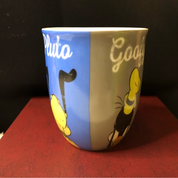 Disney 90 Years Of Magic Mickey Mouse And Friends Collectible Mug - Picture 11 of 11